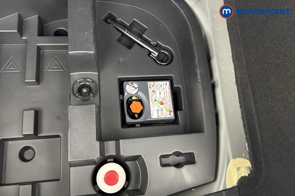 Nissan Juke Acenta Premium Automatic Petrol SUV - Stock Number (1568697) - 24th supplementary image