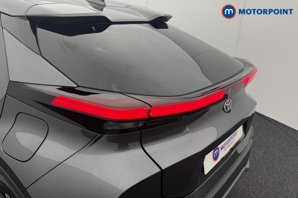 Toyota C-Hr Design Automatic Petrol Plug-In Hybrid SUV - Stock Number (1568784) - 21st supplementary image