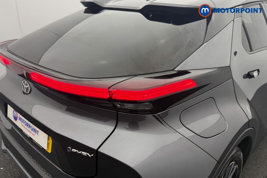 Toyota C-Hr Design Automatic Petrol Plug-In Hybrid SUV - Stock Number (1568784) - 22nd supplementary image