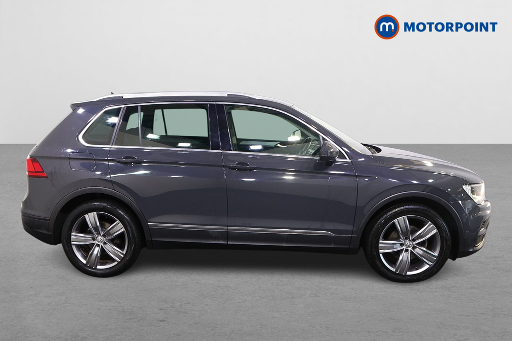 Volkswagen Tiguan Match Manual Diesel SUV - Stock Number (1569079) - Drivers side