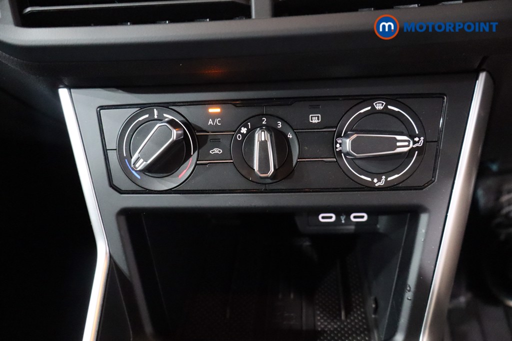 Volkswagen Polo Match Manual Petrol Hatchback - Stock Number (1569195) - 16th supplementary image