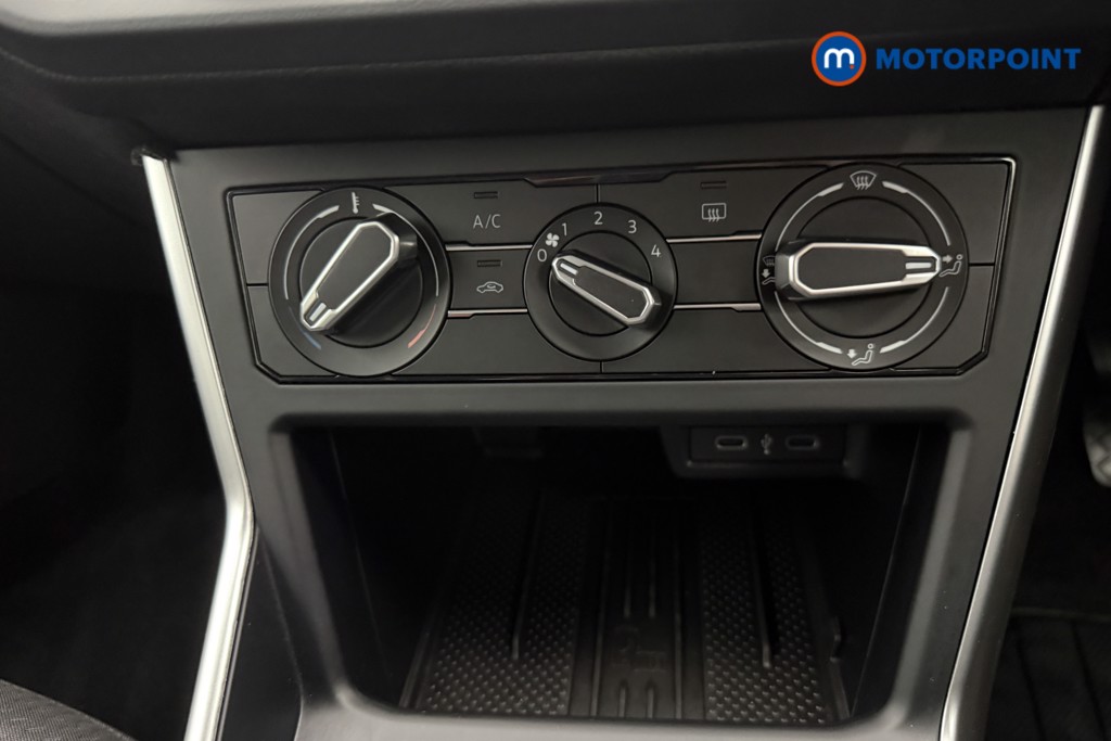 Volkswagen Polo Match Manual Petrol Hatchback - Stock Number (1569197) - 8th supplementary image
