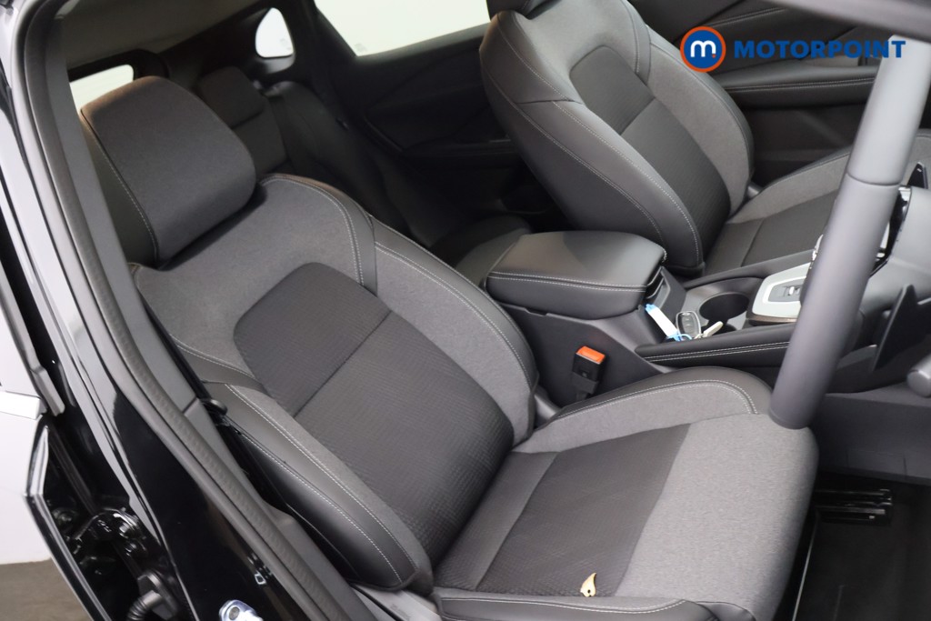 Nissan Qashqai N-Connecta Automatic Petrol SUV - Stock Number (1569223) - 9th supplementary image