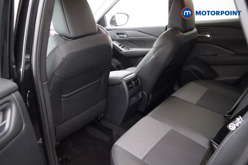 Nissan Qashqai N-Connecta Automatic Petrol SUV - Stock Number (1569223) - 13th supplementary image