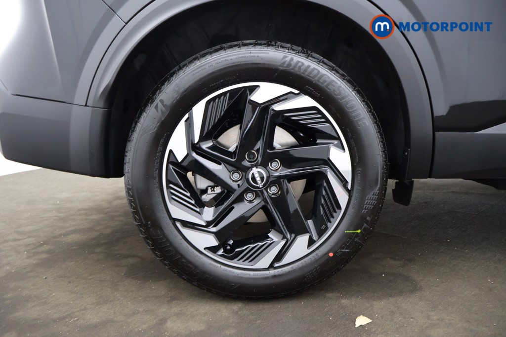 Nissan Qashqai N-Connecta Automatic Petrol SUV - Stock Number (1569223) - 17th supplementary image