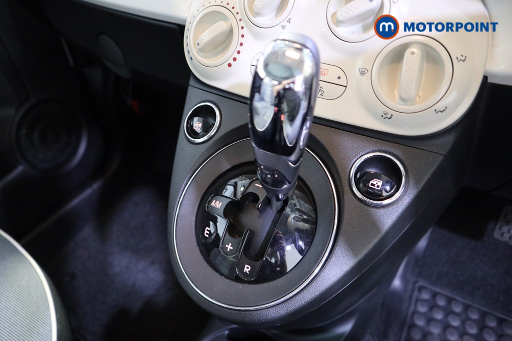 Fiat 500 Lounge Automatic Petrol Hatchback - Stock Number (1569231) - 8th supplementary image