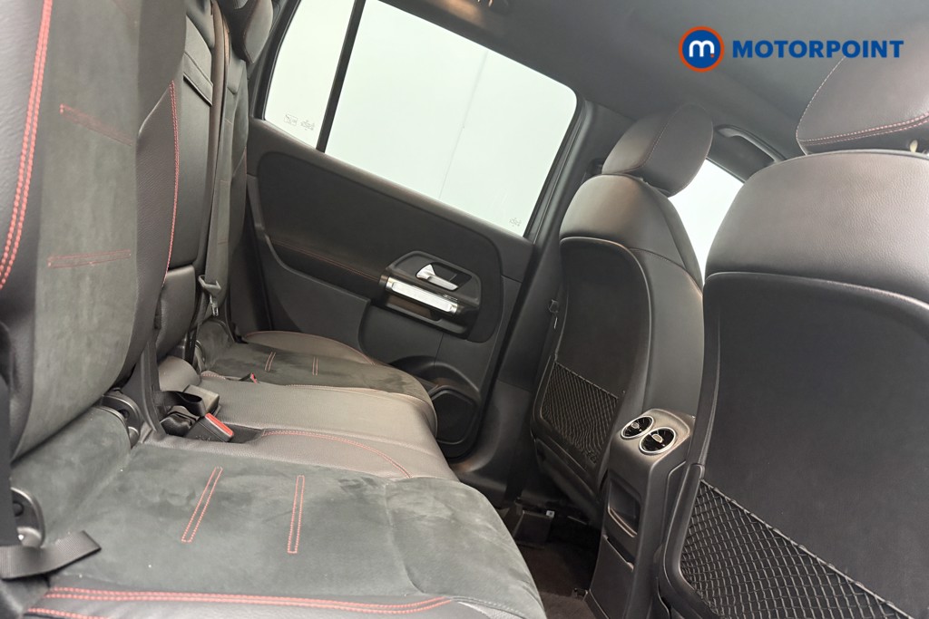 Mercedes-Benz GLB Amg Line Automatic Petrol SUV - Stock Number (1569409) - 9th supplementary image