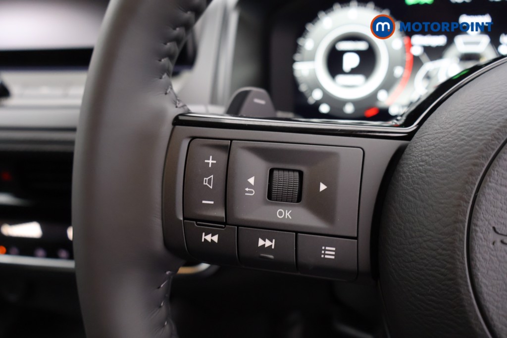 Nissan Qashqai N-Connecta Automatic Petrol SUV - Stock Number (1569415) - 3rd supplementary image