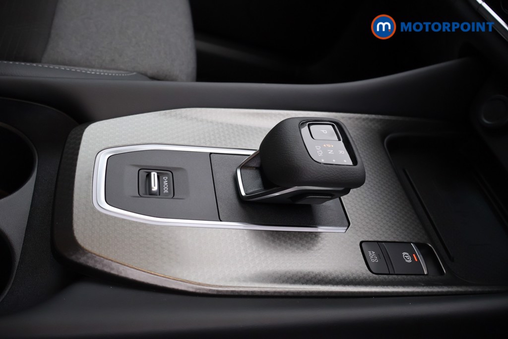 Nissan Qashqai N-Connecta Automatic Petrol SUV - Stock Number (1569415) - 7th supplementary image