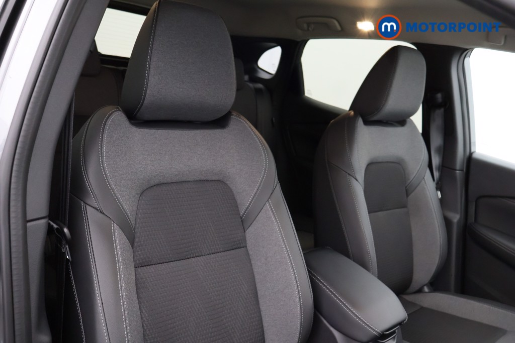 Nissan Qashqai N-Connecta Automatic Petrol SUV - Stock Number (1569415) - 9th supplementary image