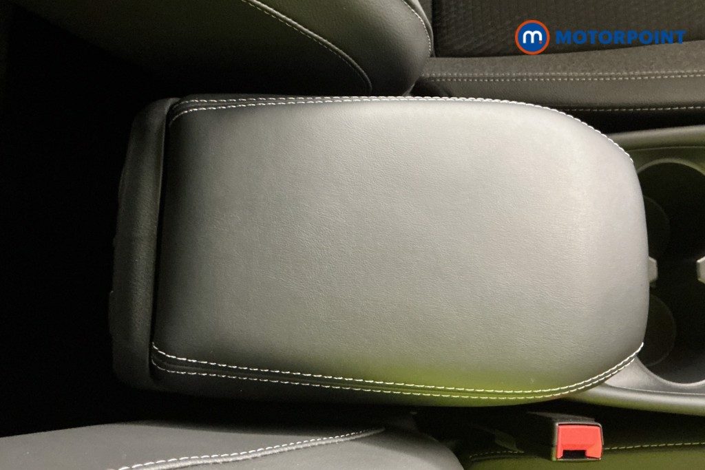 Nissan Qashqai N-Connecta Automatic Petrol SUV - Stock Number (1569451) - 8th supplementary image