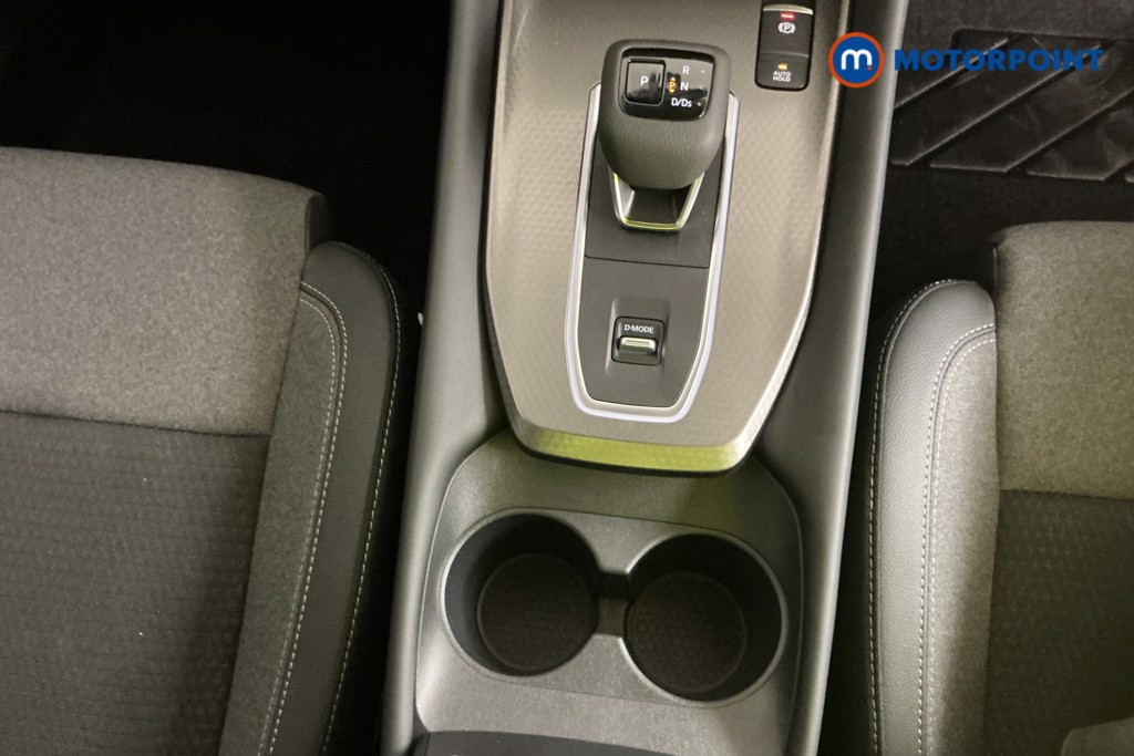 Nissan Qashqai N-Connecta Automatic Petrol SUV - Stock Number (1569451) - 10th supplementary image