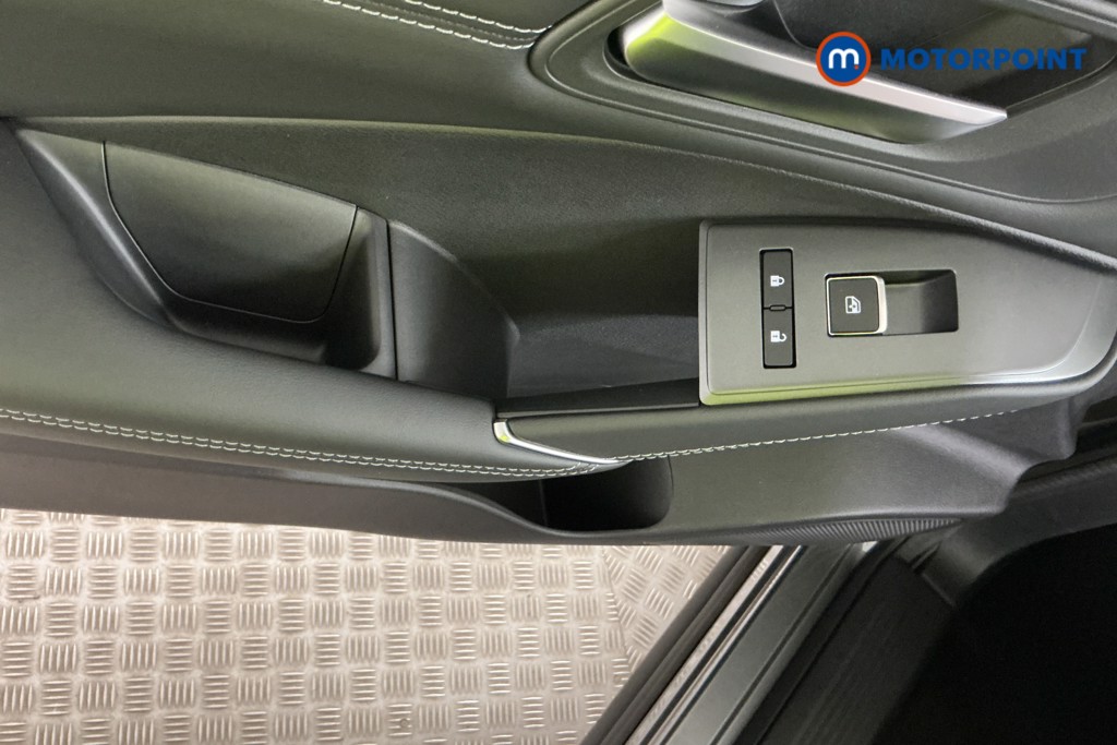 Nissan Qashqai N-Connecta Automatic Petrol SUV - Stock Number (1569451) - 24th supplementary image