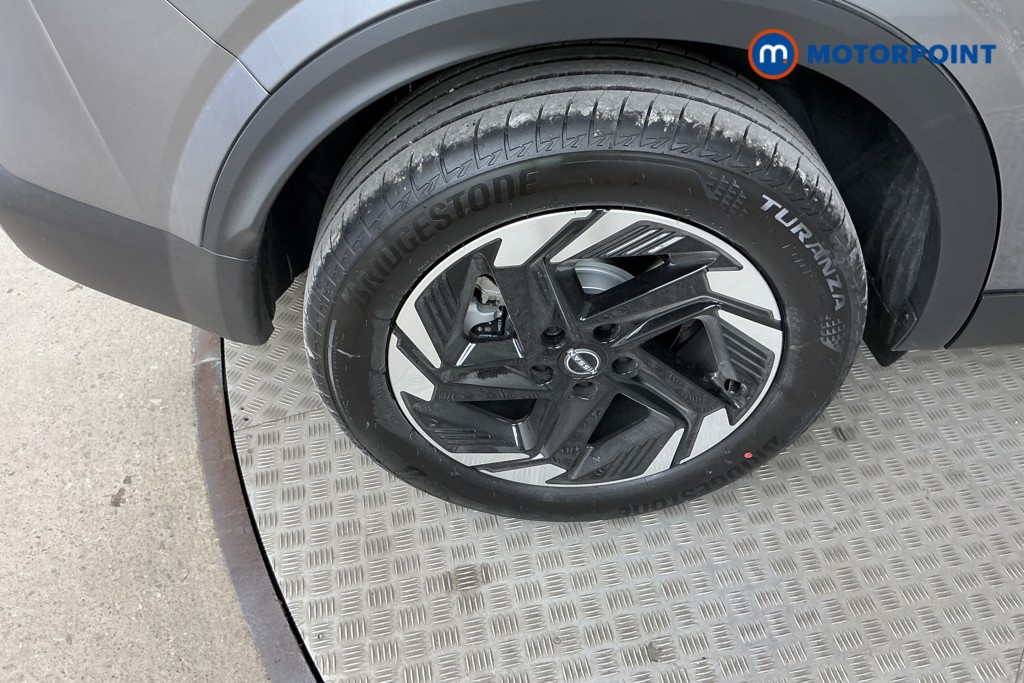 Nissan Qashqai N-Connecta Automatic Petrol SUV - Stock Number (1569451) - 34th supplementary image