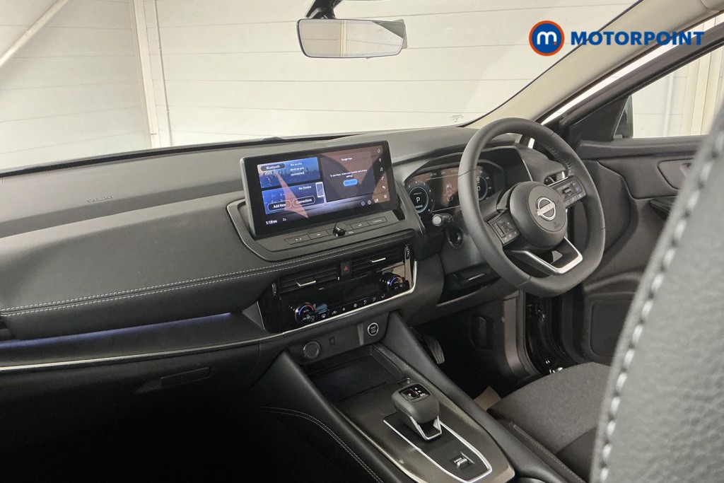 Nissan Qashqai N-Connecta Automatic Petrol SUV - Stock Number (1569460) - 6th supplementary image