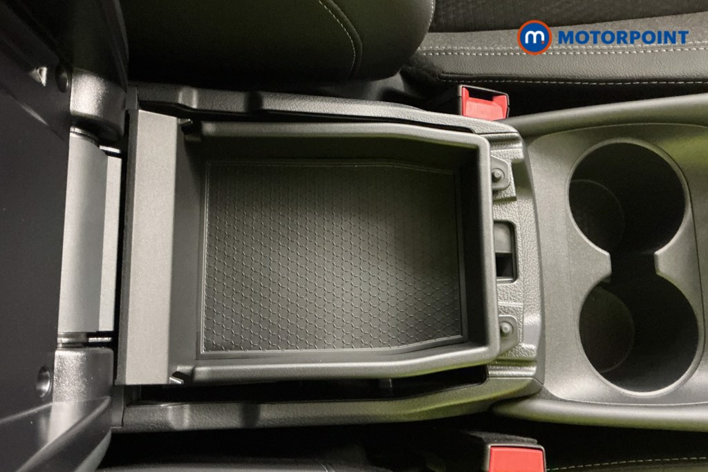 Nissan Qashqai N-Connecta Automatic Petrol SUV - Stock Number (1569460) - 8th supplementary image
