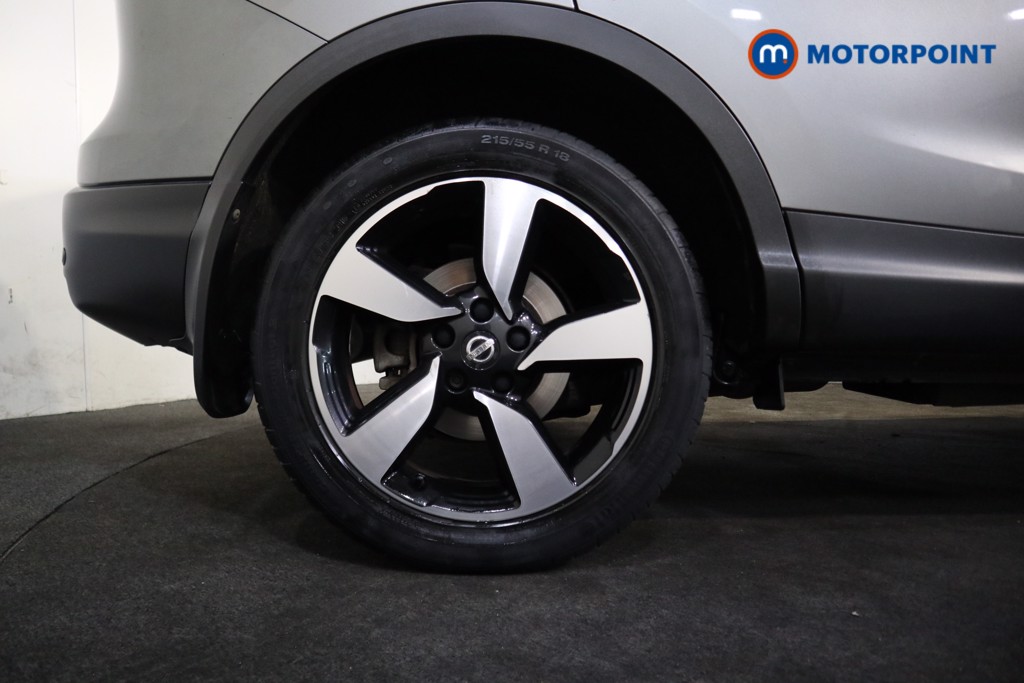 Nissan Qashqai N-Connecta Manual Petrol SUV - Stock Number (1569760) - 12th supplementary image
