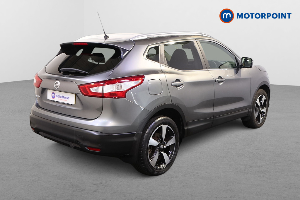 Nissan Qashqai N-Connecta Manual Petrol SUV - Stock Number (1569760) - Drivers side rear corner