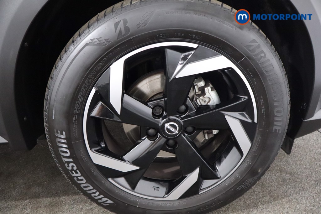 Nissan Juke N-Connecta Automatic Petrol SUV - Stock Number (1569813) - 10th supplementary image