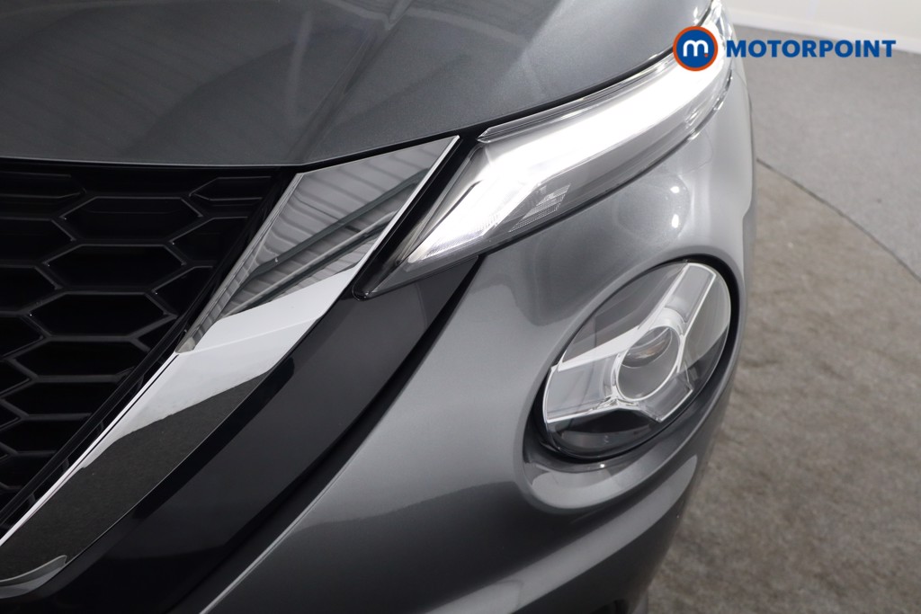 Nissan Juke N-Connecta Automatic Petrol SUV - Stock Number (1569813) - 26th supplementary image