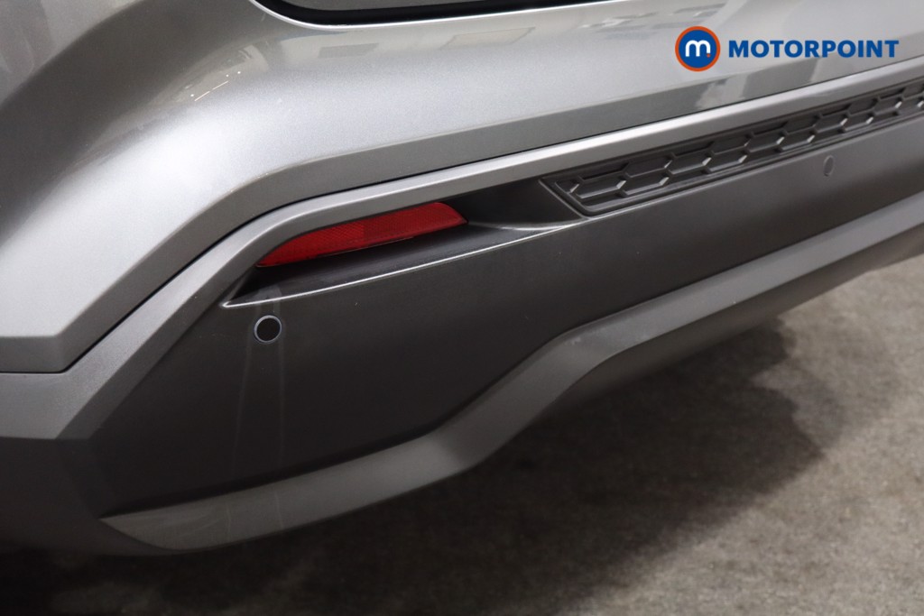 Nissan Juke N-Connecta Automatic Petrol SUV - Stock Number (1569813) - 33rd supplementary image
