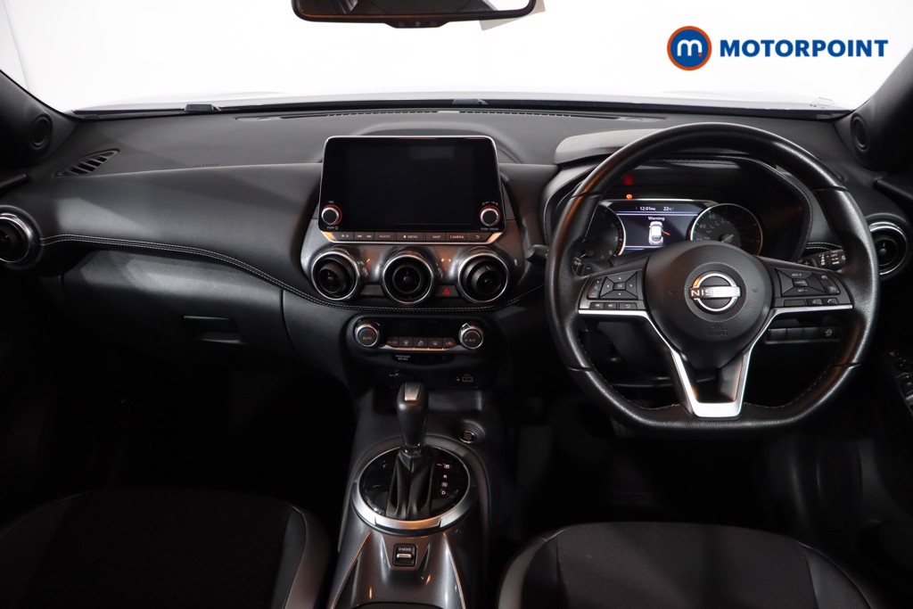 Nissan Juke N-Connecta Automatic Petrol SUV - Stock Number (1569813) - 1st supplementary image