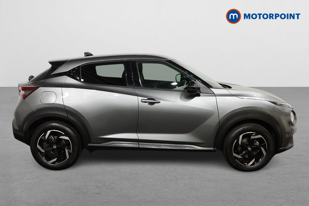 Nissan Juke N-Connecta Automatic Petrol SUV - Stock Number (1569813) - Drivers side