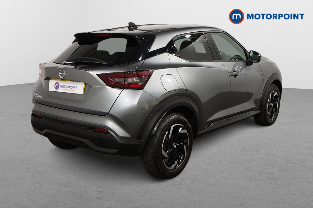 Nissan Juke N-Connecta Automatic Petrol SUV - Stock Number (1569813) - Drivers side rear corner