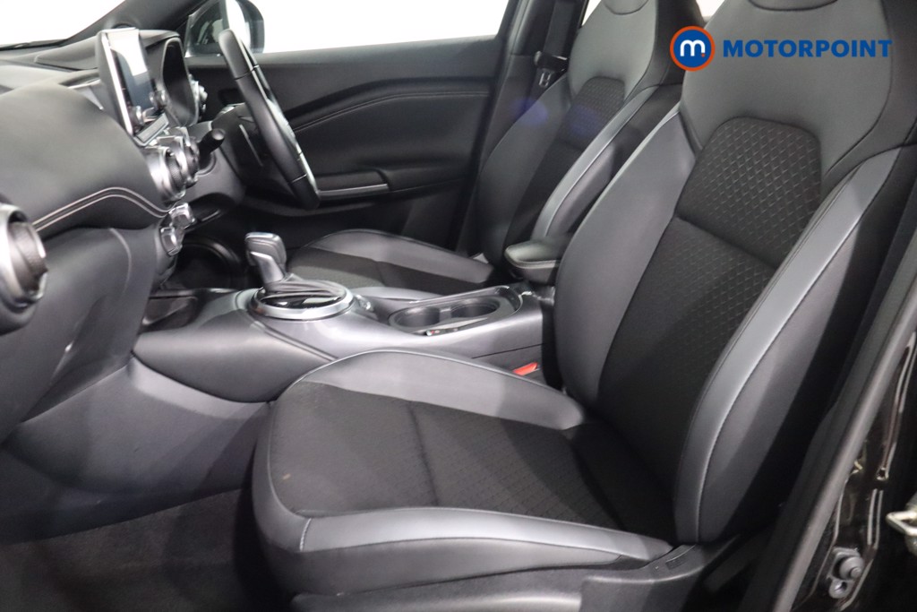 Nissan Juke N-Connecta Automatic Petrol SUV - Stock Number (1569819) - 4th supplementary image