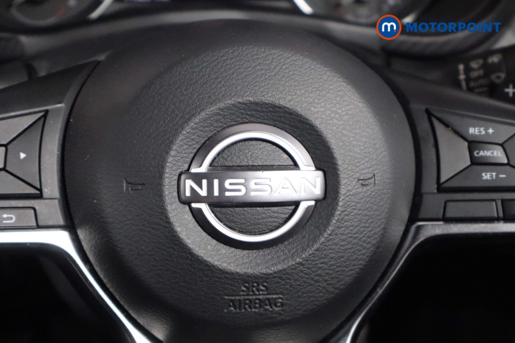 Nissan Juke N-Connecta Automatic Petrol SUV - Stock Number (1569819) - 16th supplementary image