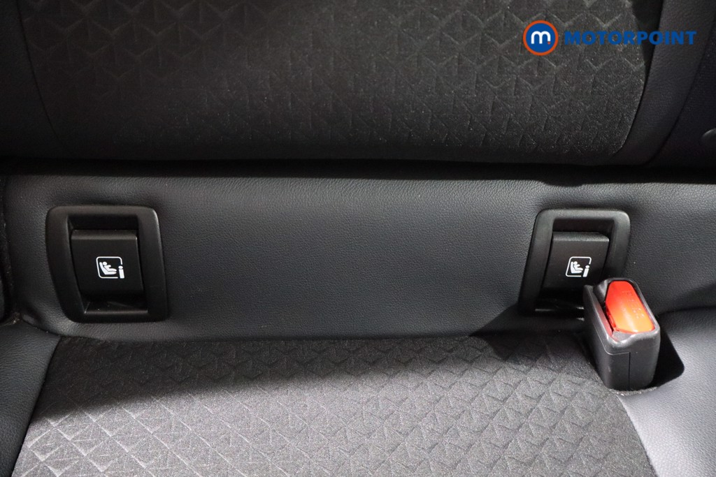 Nissan Juke N-Connecta Automatic Petrol SUV - Stock Number (1569819) - 24th supplementary image