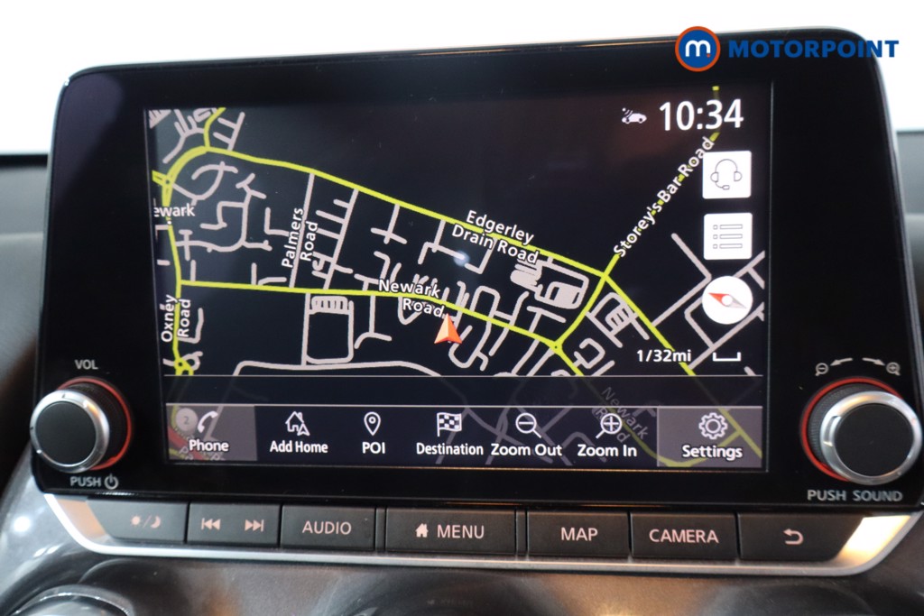 Nissan Juke N-Connecta Automatic Petrol SUV - Stock Number (1569826) - 2nd supplementary image