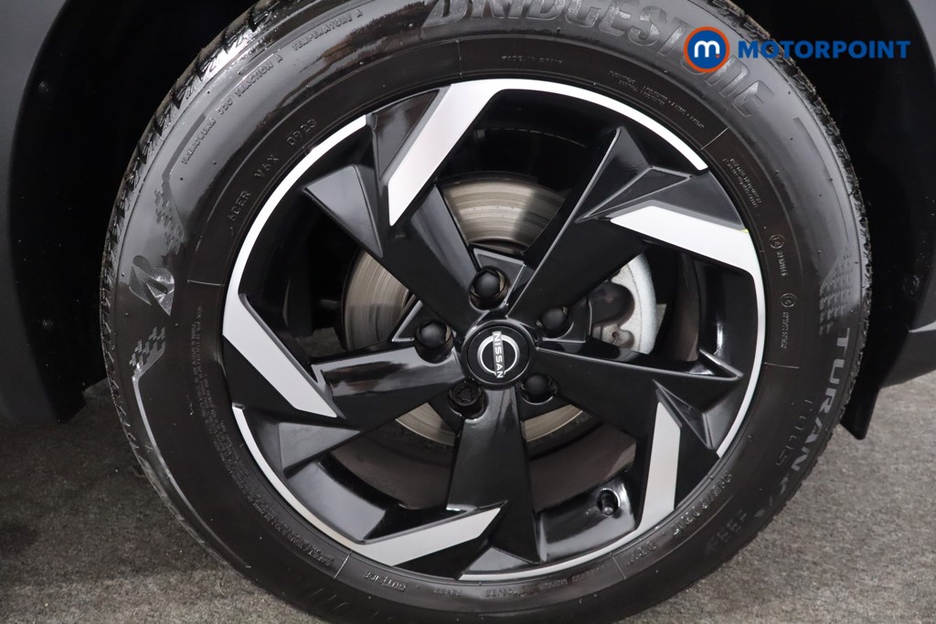 Nissan Juke N-Connecta Automatic Petrol SUV - Stock Number (1569826) - 10th supplementary image