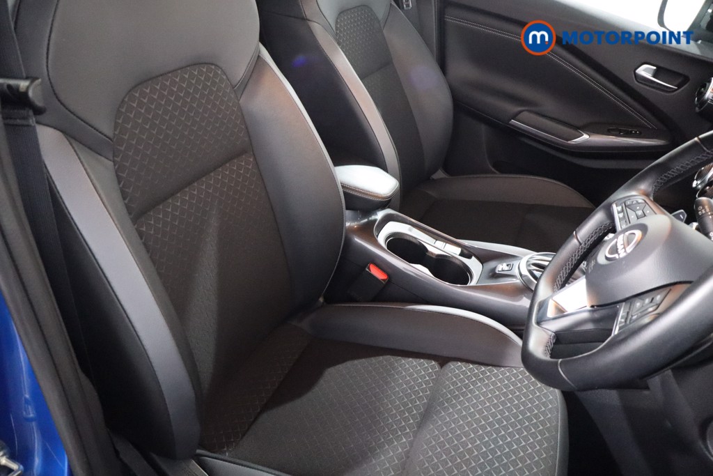 Nissan Juke N-Connecta Automatic Petrol SUV - Stock Number (1569826) - 23rd supplementary image