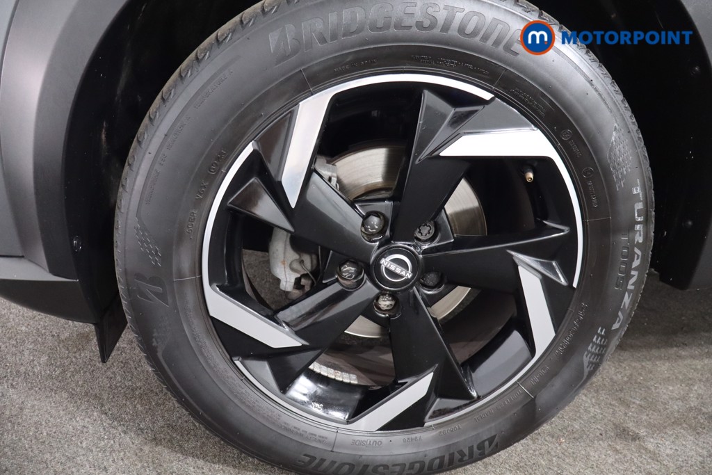 Nissan Juke N-Connecta Automatic Petrol SUV - Stock Number (1569827) - 11th supplementary image