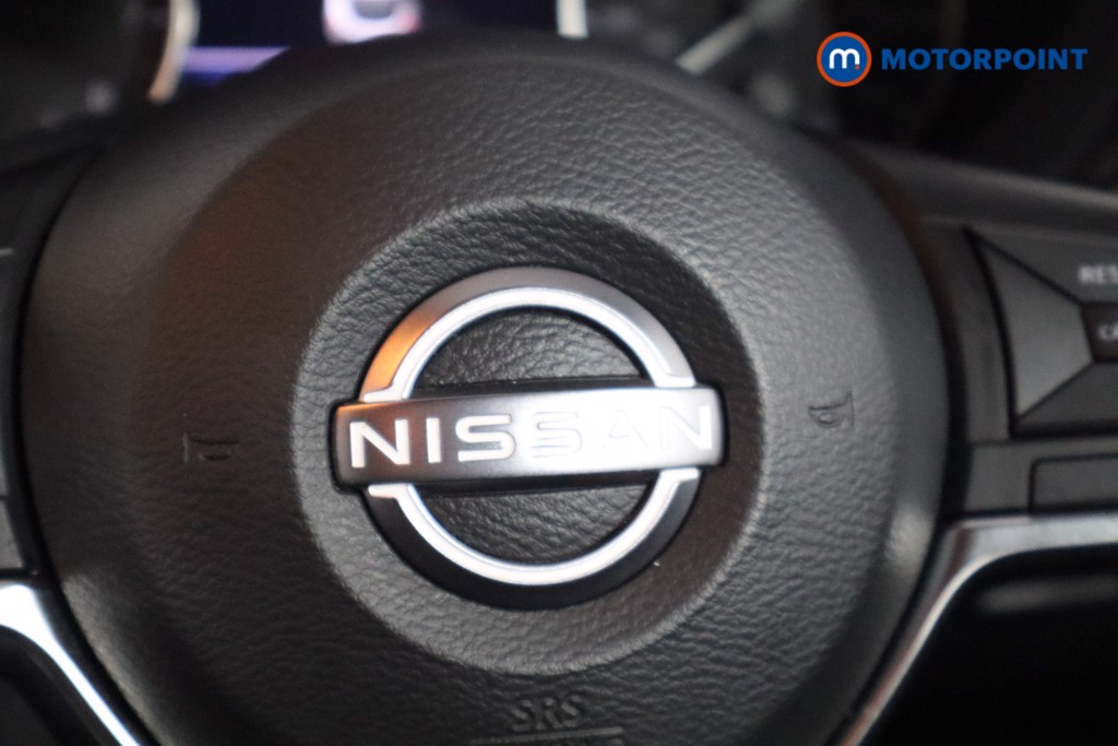 Nissan Juke N-Connecta Automatic Petrol SUV - Stock Number (1569827) - 19th supplementary image
