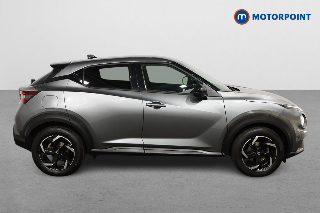 Nissan Juke N-Connecta Automatic Petrol SUV - Stock Number (1569827) - Drivers side