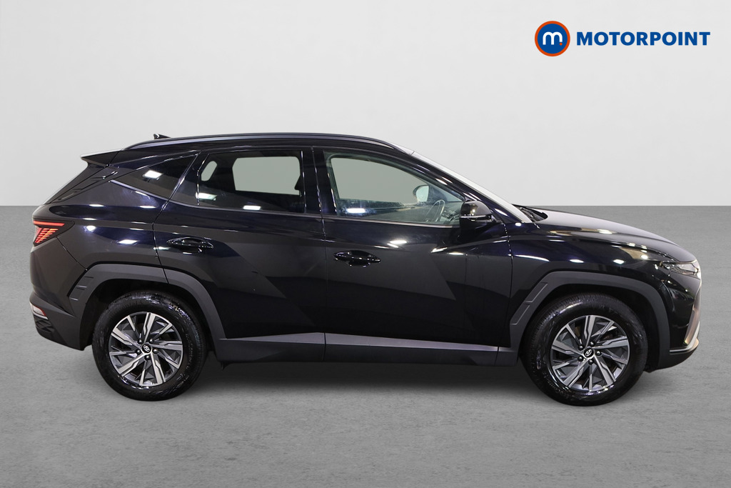 Hyundai Tucson Se Connect Manual Petrol SUV - Stock Number (1569939) - Drivers side