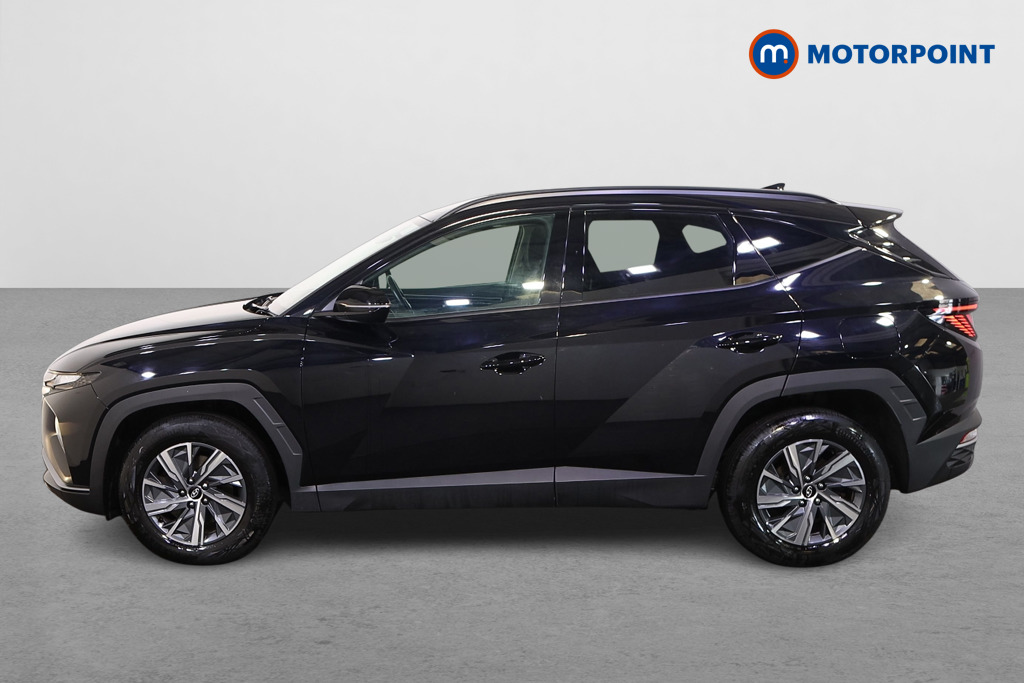 Hyundai Tucson Se Connect Manual Petrol SUV - Stock Number (1569939) - Passenger side