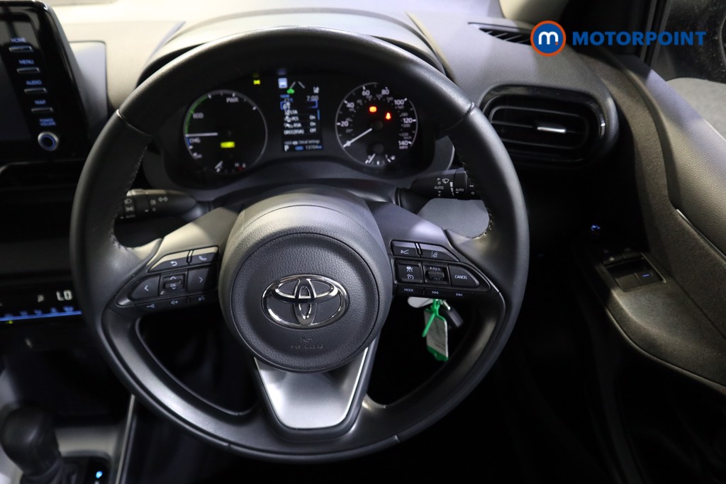 Toyota Yaris Icon Automatic Petrol-Electric Hybrid Hatchback - Stock Number (1569995) - 2nd supplementary image
