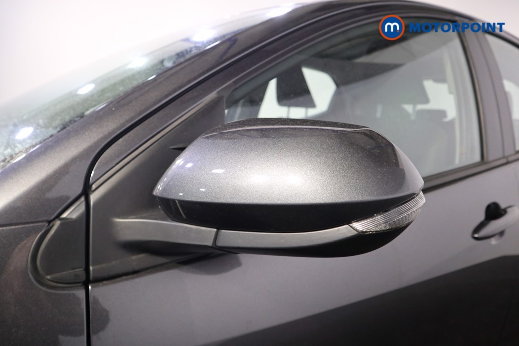 Toyota Yaris Icon Automatic Petrol-Electric Hybrid Hatchback - Stock Number (1569995) - 21st supplementary image