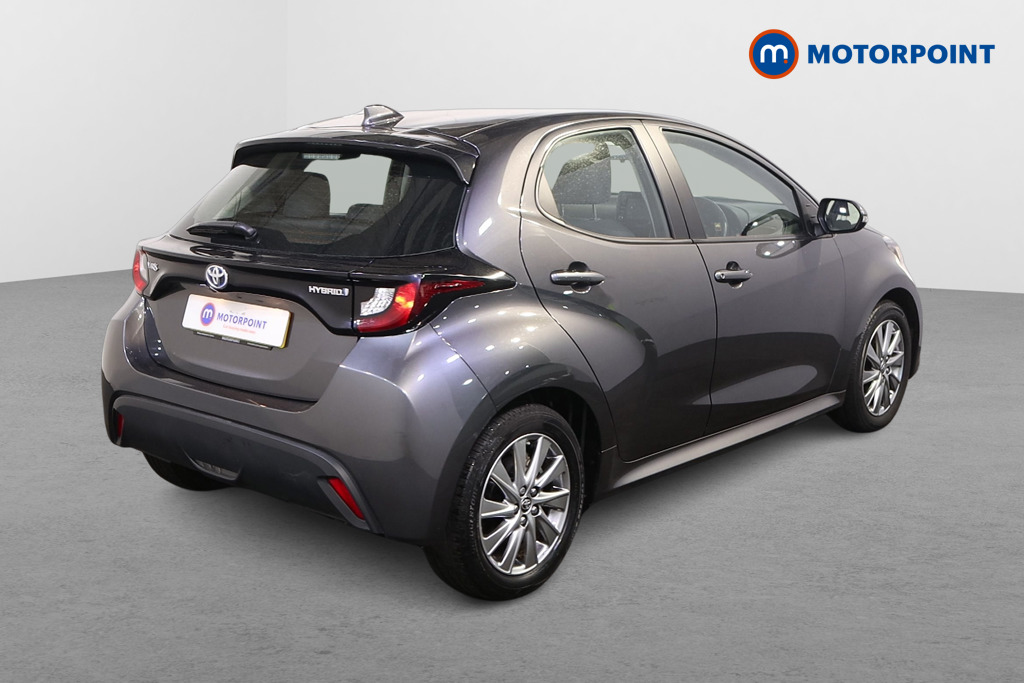 Toyota Yaris Icon Automatic Petrol-Electric Hybrid Hatchback - Stock Number (1569995) - Drivers side rear corner