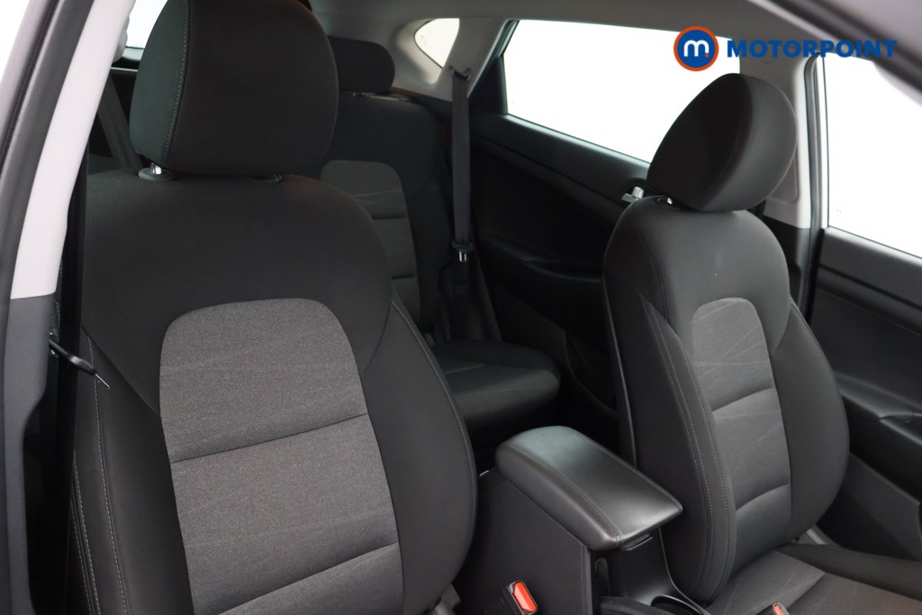 Hyundai Tucson Se Nav Manual Petrol SUV - Stock Number (1570019) - 10th supplementary image