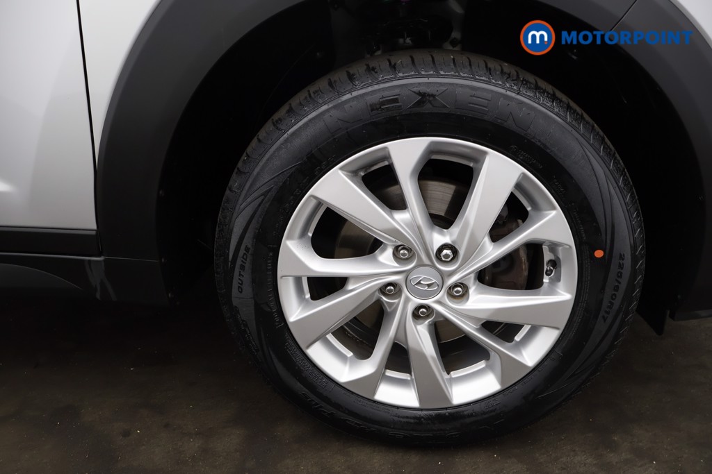 Hyundai Tucson Se Nav Manual Petrol SUV - Stock Number (1570019) - 14th supplementary image