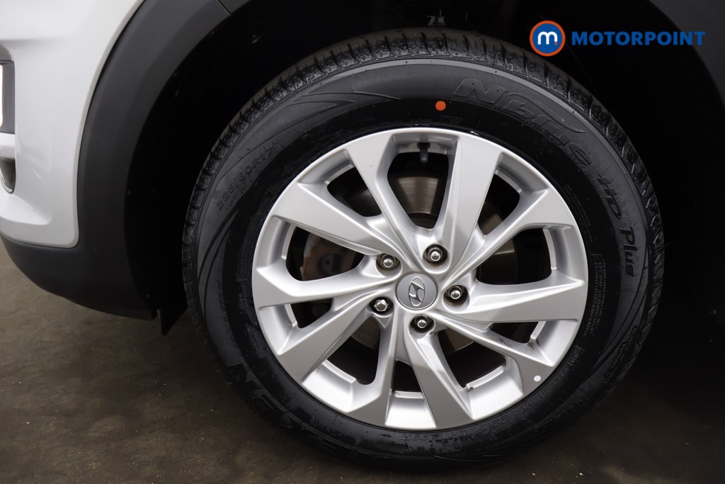 Hyundai Tucson Se Nav Manual Petrol SUV - Stock Number (1570019) - 15th supplementary image