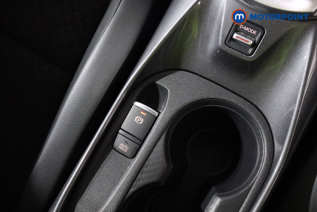 Nissan Juke N-Connecta Automatic Petrol SUV - Stock Number (1570057) - 19th supplementary image