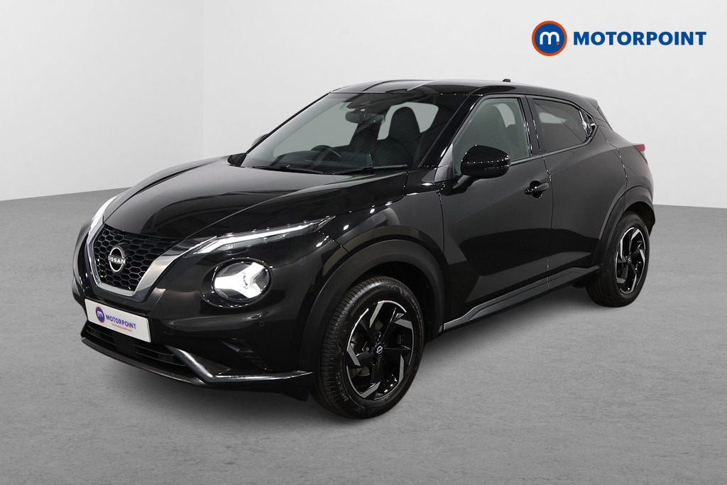 Nissan Juke N-Connecta Automatic Petrol SUV - Stock Number (1570057) - Passenger side front corner