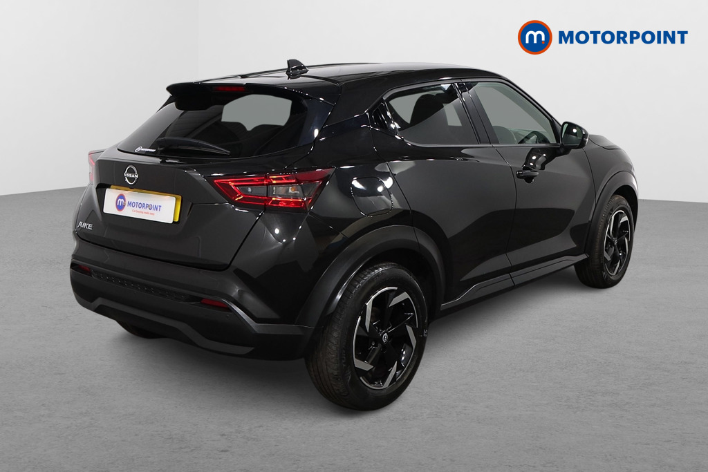 Nissan Juke N-Connecta Automatic Petrol SUV - Stock Number (1570057) - Drivers side rear corner
