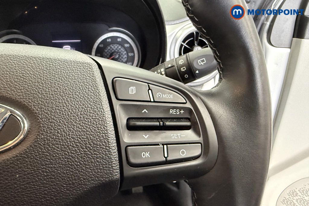 Hyundai I10 Premium Automatic Petrol Hatchback - Stock Number (1570253) - 3rd supplementary image