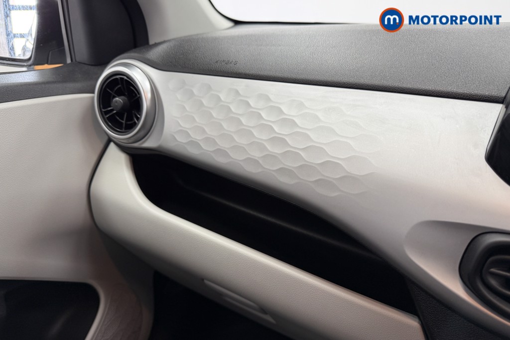 Hyundai I10 Premium Automatic Petrol Hatchback - Stock Number (1570253) - 11th supplementary image